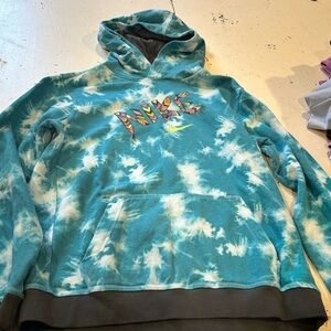 Youth Nike hoodie size xl-tye dye